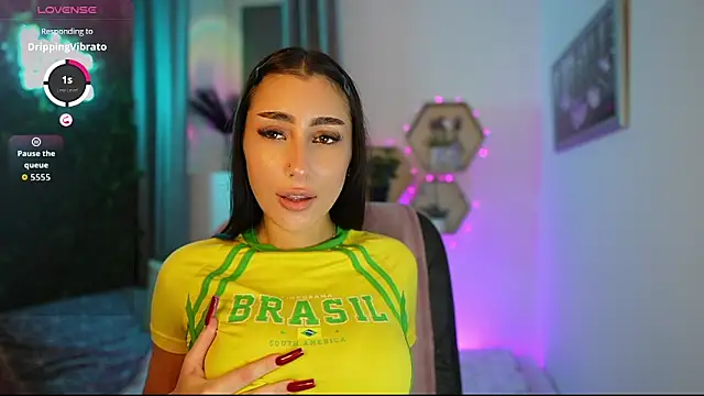 Bree  Morgan online show from 12/02/25, 07:37