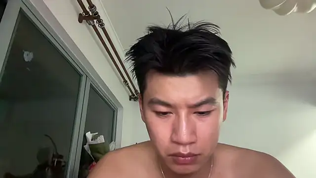 Snapshot of heywilliam chatting on 10/10/25, 04:30 heywilliam online show from 10/10/25, 04:30