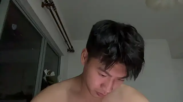 Snapshot of heywilliam chatting on 09/13/25, 05:13 heywilliam online show from 09/13/25, 05:13