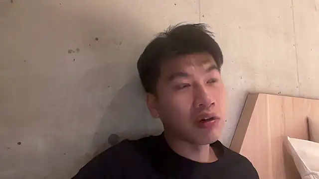Snapshot of heywilliam chatting on 09/16/25, 03:13 heywilliam online show from 09/16/25, 03:13