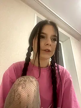 Snapshot of Angel__Rosse chatting on 11/06/25, 04:00 Angel Rosse online show from 11/06/25, 04:00