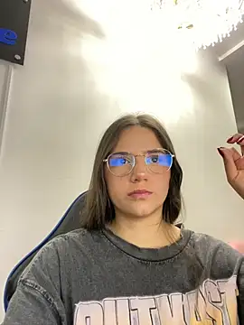 LilithAbril online show from 11/23/25, 04:00