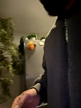 Michel huge online show from 12/04/25, 07:40