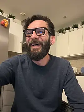 Michel huge online show from 11/04/25, 08:23