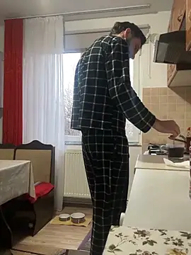 Michel huge online show from 03/01/26, 05:07