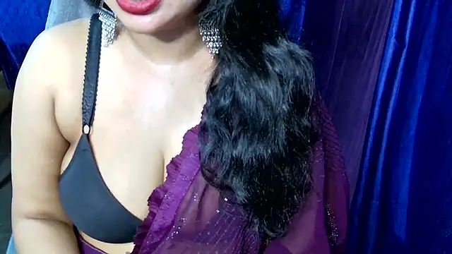 QUEEN SAKHI- online show from 03/30/26, 07:04