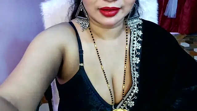 QUEEN SAKHI- online show from 02/22/26, 06:31