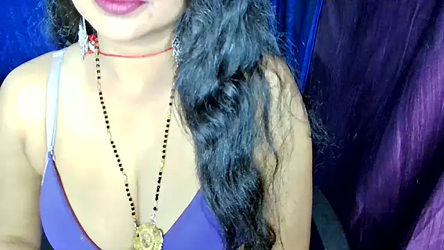 Snapshot of QUEEN_SAKHI- chatting on 07/07/26, 06:47 QUEEN SAKHI- online show from 07/07/26, 06:47