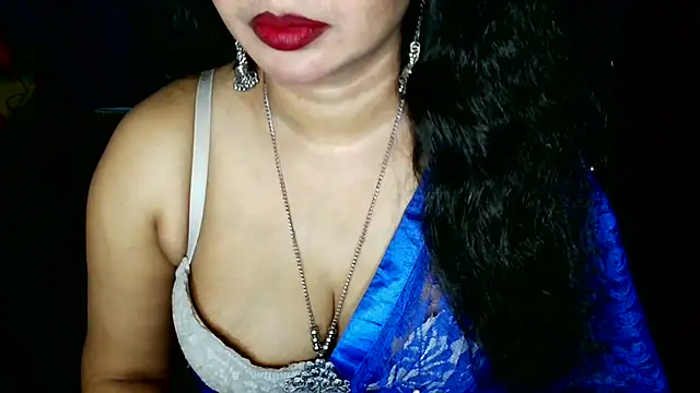 QUEEN SAKHI- online show from 04/22/26, 05:31