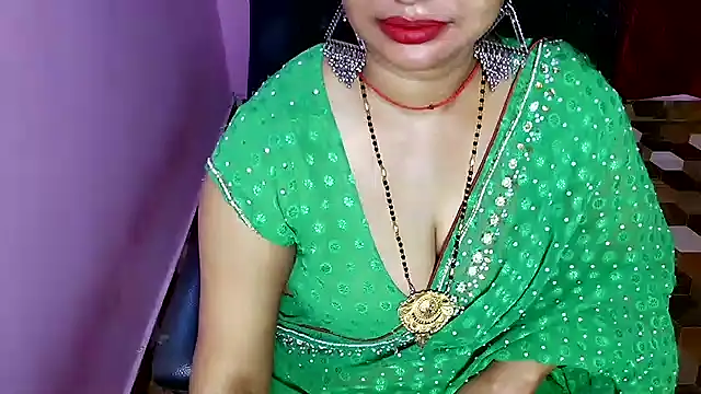 QUEEN SAKHI- online show from 05/28/26, 07:20