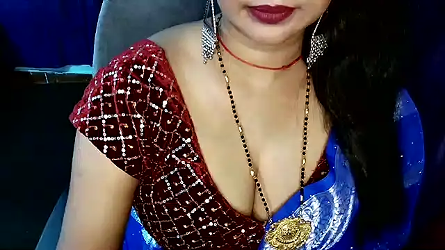 QUEEN SAKHI- online show from 05/22/26, 01:36