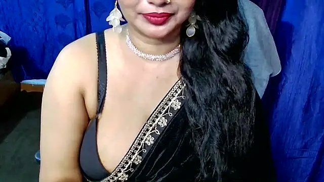QUEEN SAKHI- online show from 03/31/26, 07:10