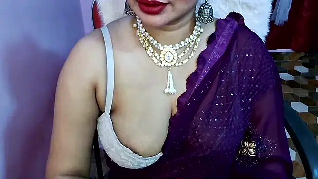 QUEEN SAKHI- online show from 02/27/26, 04:51