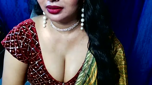 QUEEN SAKHI- online show from 04/09/26, 04:35