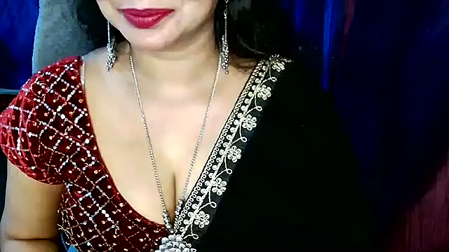 QUEEN SAKHI- online show from 05/12/26, 04:57