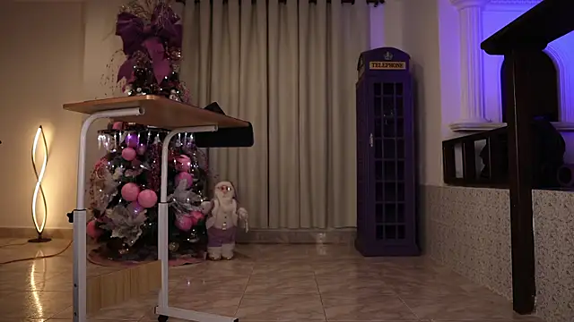 vaniaa95 online show from 11/18/25, 01:10