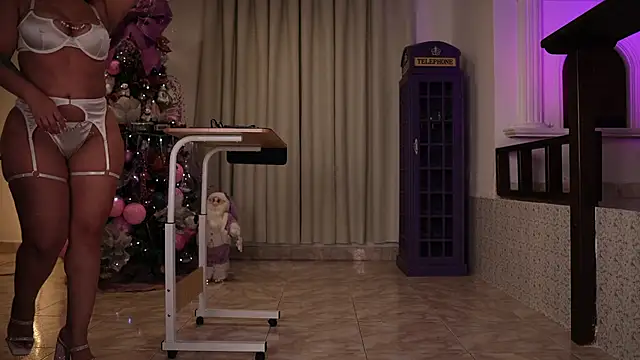 vaniaa95 online show from 11/25/25, 12:55