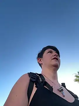 backdoorgalore4you online show from 12/15/25, 09:04