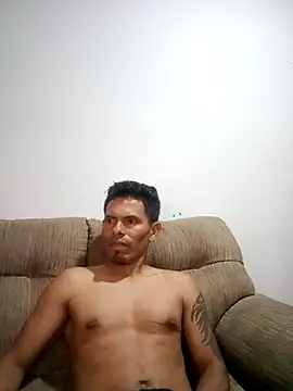 MI GERALD online show from 10/31/25, 05:37