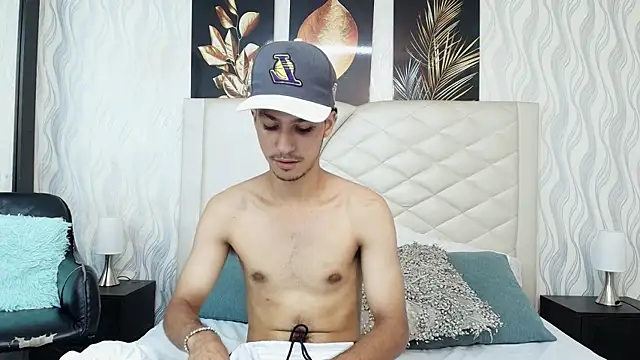 Marcus Jeron online show from 10/27/25, 07:15