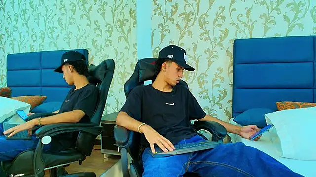 Snapshot of Marcus_Jeron chatting on 09/16/25, 09:49 Marcus Jeron online show from 09/16/25, 09:49