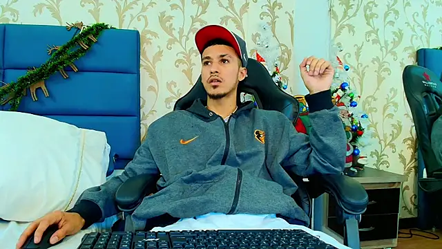 Marcus Jeron online show from 12/18/25, 01:22