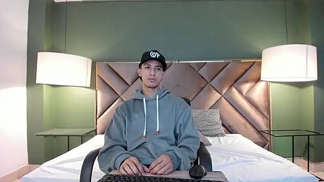 Marcus Jeron online show from 10/22/25, 09:46