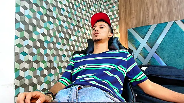 Marcus Jeron online show from 12/14/25, 09:53