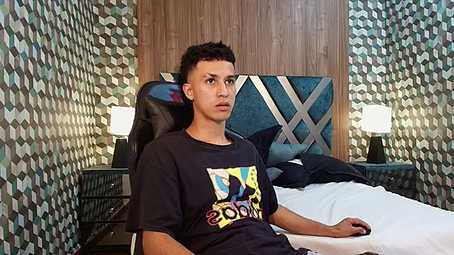 Marcus Jeron online show from 12/20/25, 12:46