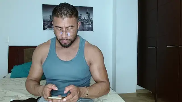 AntonyDAngelo25 online show from 11/25/25, 01:17