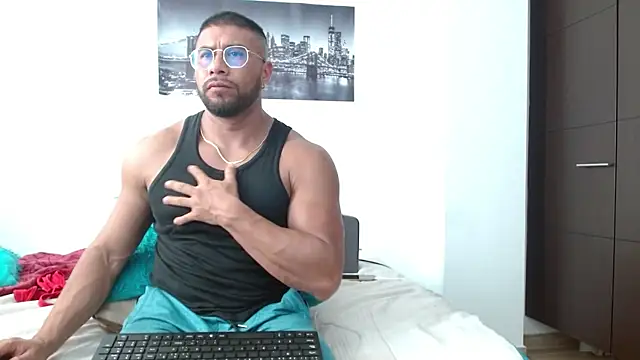 AntonyDAngelo25 online show from 10/25/25, 07:25