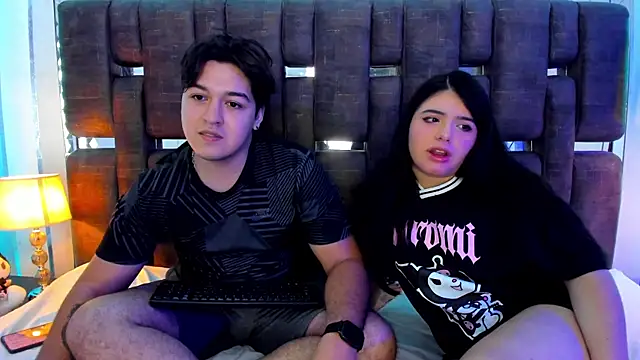 EmilyANDrew  online show from 11/07/25, 04:50