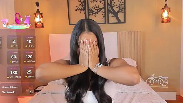 Snapshot of Camila_Bustamante chatting on 09/20/25, 03:06 Camila Bustamante online show from 09/20/25, 03:06