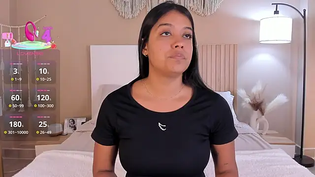 Camila Bustamante online show from 03/31/26, 02:41