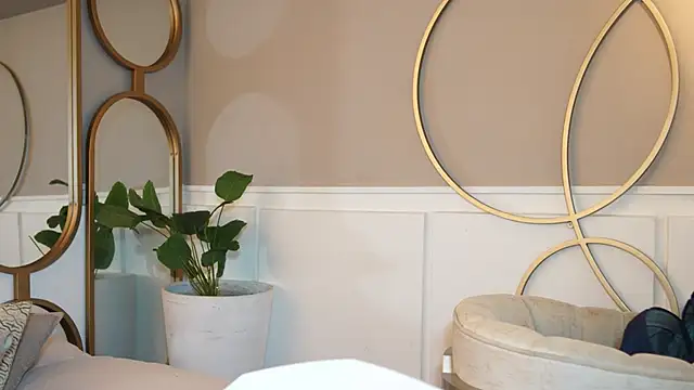 Thiago Valente online show from 10/29/25, 01:10