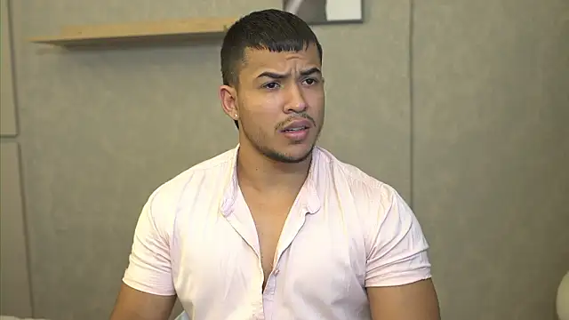 Thiago Valente online show from 02/28/26, 04:50