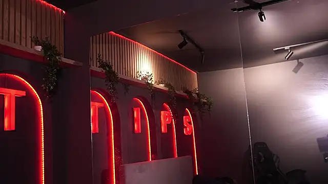 Thiago Valente online show from 05/12/26, 01:17