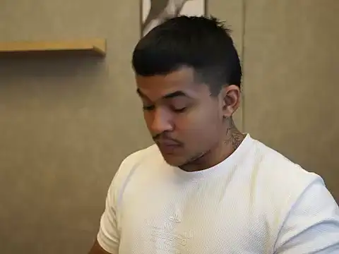 Thiago Valente online show from 03/31/26, 01:35