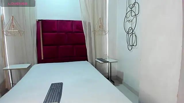 CandySays online show from 10/04/25, 11:45
