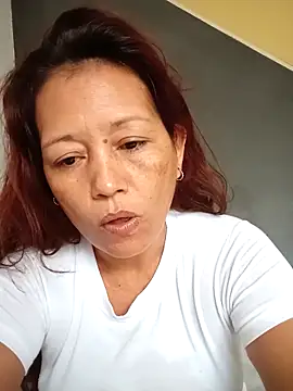 Snapshot of marinita13 chatting on 02/26/26, 01:00 marinita13 online show from 02/26/26, 01:00