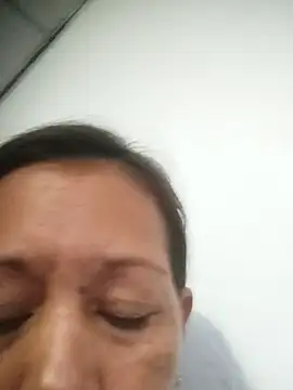 marinita13 online show from 11/06/25, 01:31