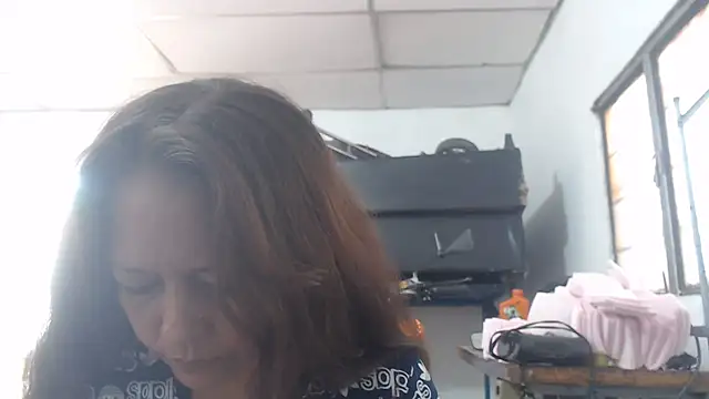 marinita13 online show from 11/14/25, 05:16