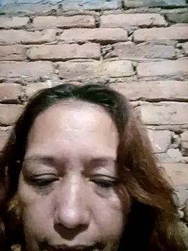 Snapshot of marinita13 chatting on 05/08/26, 02:04 marinita13 online show from 05/08/26, 02:04