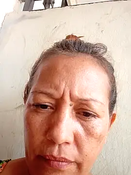 Snapshot of marinita13 chatting on 04/22/26, 05:31 marinita13 online show from 04/22/26, 05:31