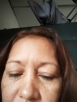 marinita13 online show from 11/08/25, 01:47