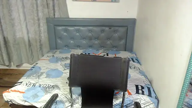 sarah aguilar online show from 01/05/26, 06:44