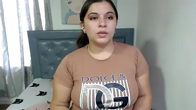 sarah aguilar online show from 03/21/26, 06:23