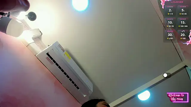 samantamilk6 online show from 11/22/25, 11:53