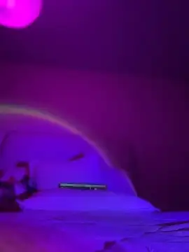 Ellie lowell online show from 05/05/26, 03:42