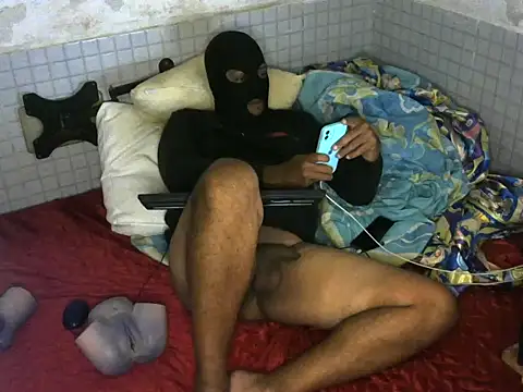 morenomascarado17 online show from 11/18/25, 10:13